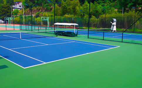 網(wǎng)球場(chǎng)建設(shè)