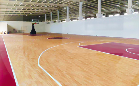室內(nèi)籃球場(chǎng)