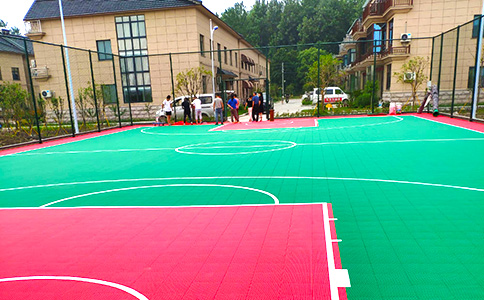 塑膠球場(chǎng)